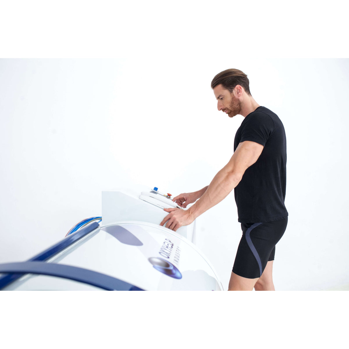 OxyHelp Monoplace 2.0ATA Premium Oxygen Therapy Chamber LifeMed USA