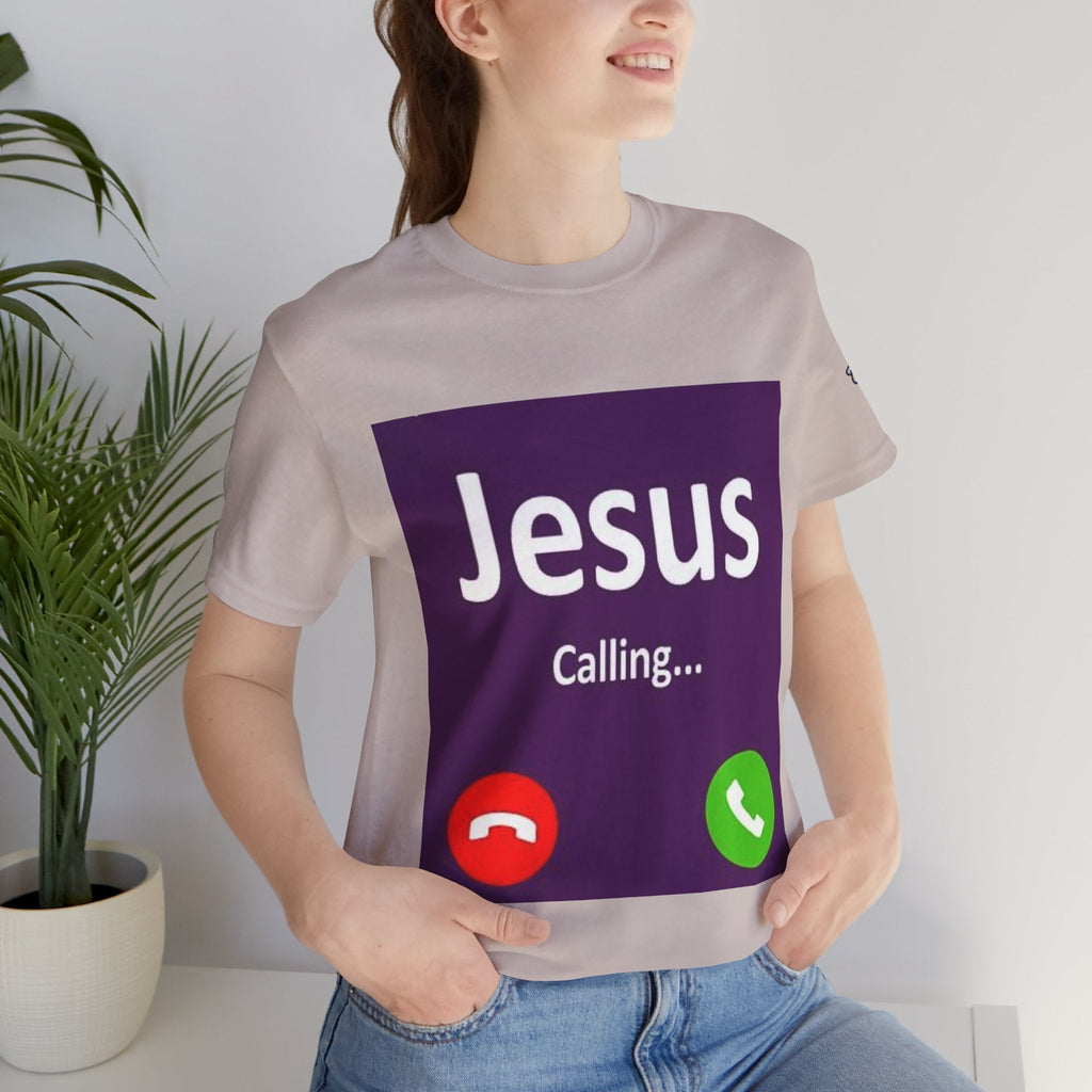 Jesus Calling T-shirt – Funny Cell Phone Screen Christian T-shirt for Divine Connection & Faith Humor Printify