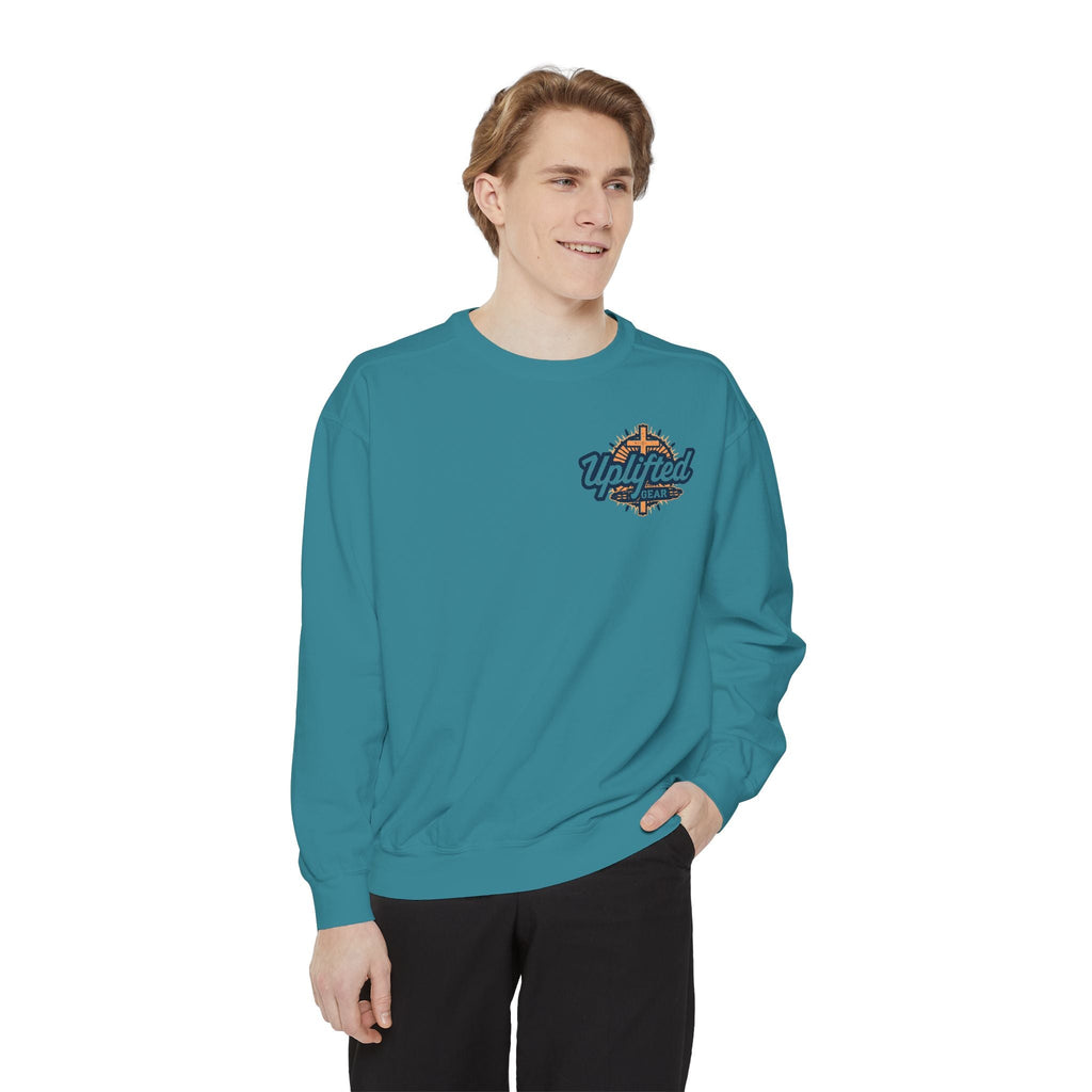 3 Wise Men Sweatshirt – Magi Camels Nativity Journey Christian Christmas Sweatshirt for Epiphany Faith & Holy Night Printify