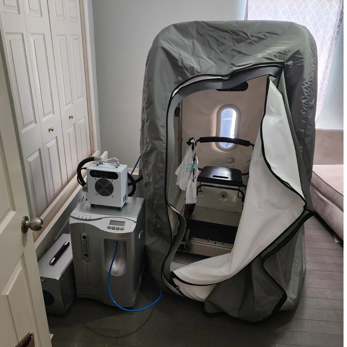 Airvida Chair Pro Wheelchair Accessible Hyperbaric Chamber LifeMed USA