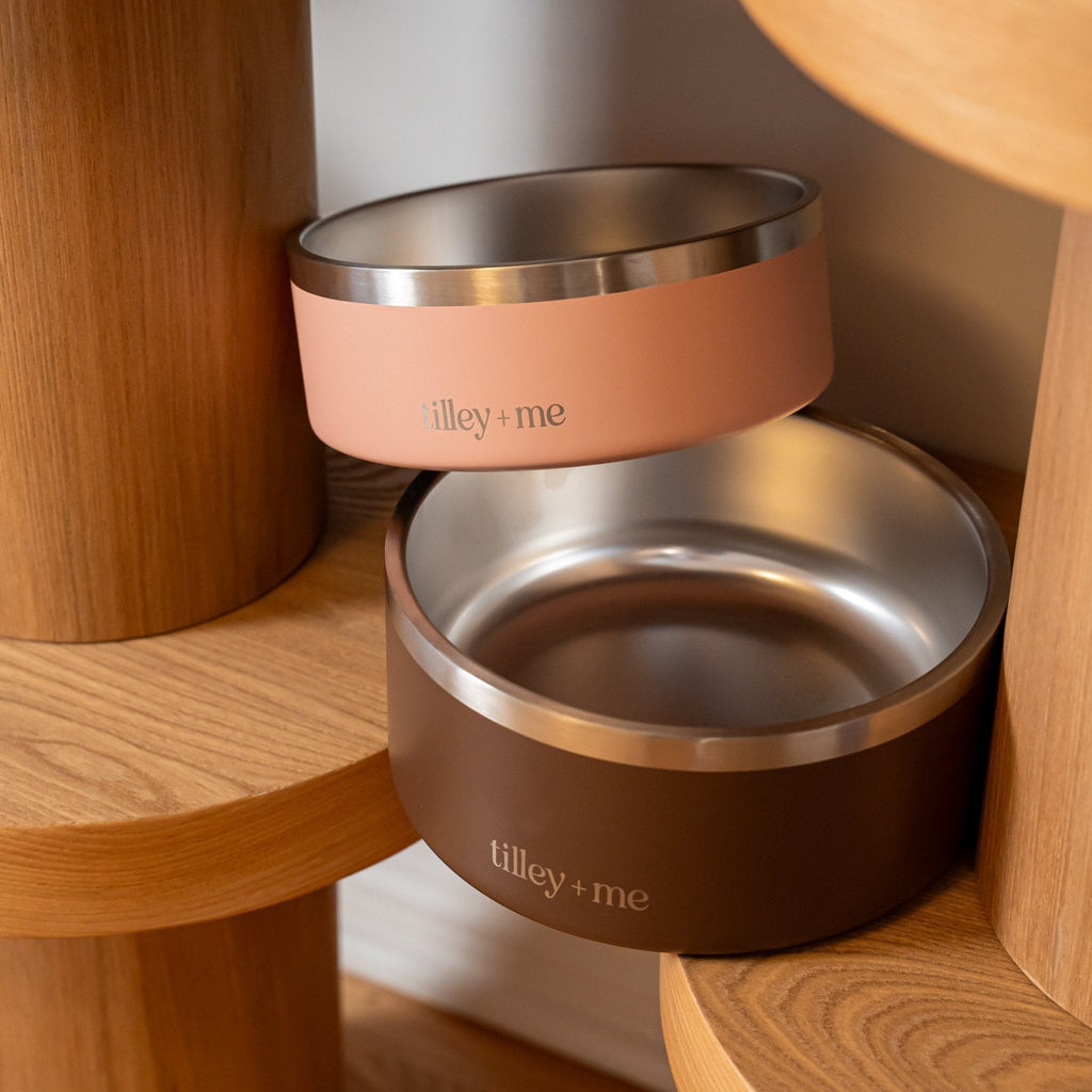 Stainless Steel Pet Bowl – Non-Slip, Durable & Dishwasher Safe | 32oz and 64oz Tilley + Me