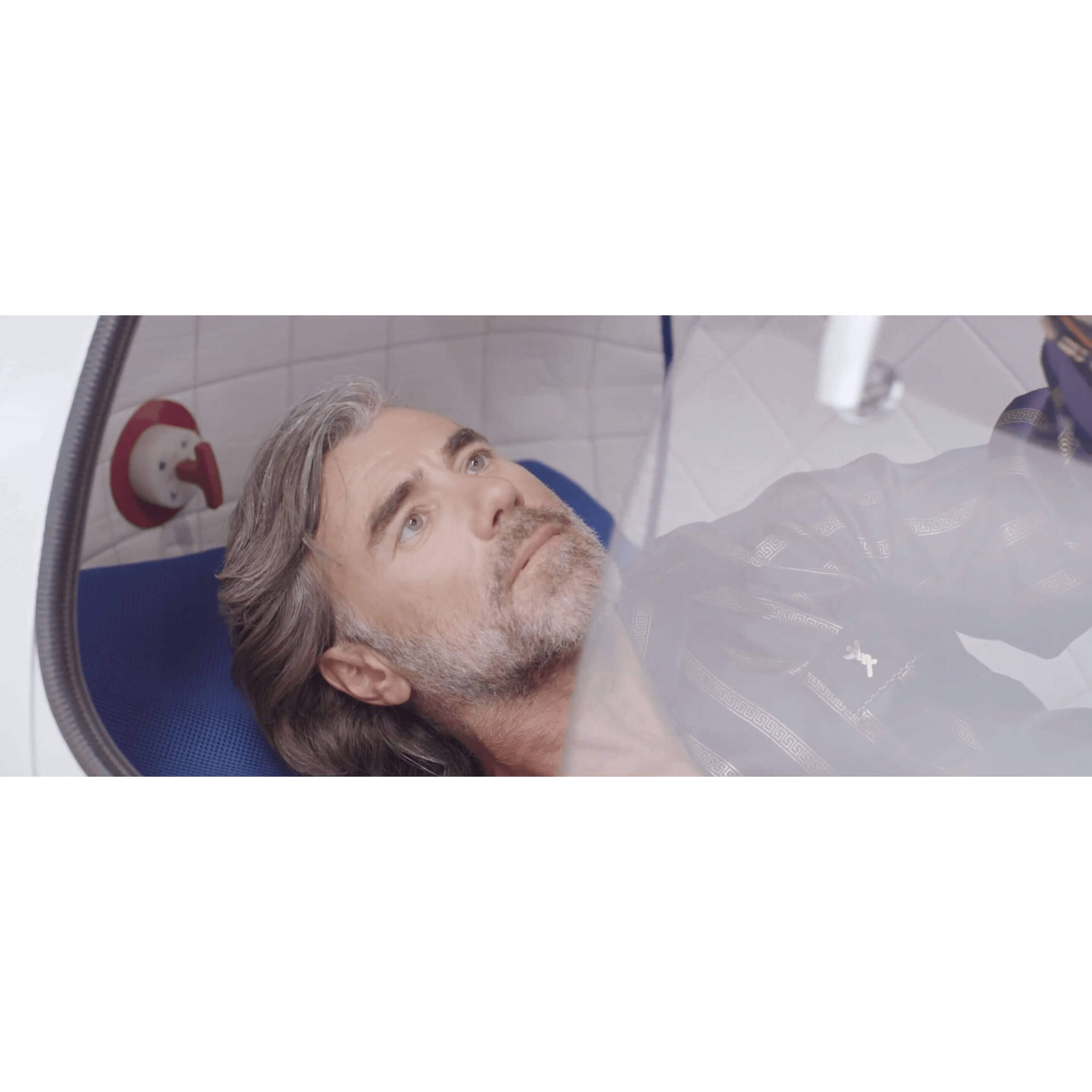 OxyHelp Monoplace 2.0ATA Premium Oxygen Therapy Chamber LifeMed USA