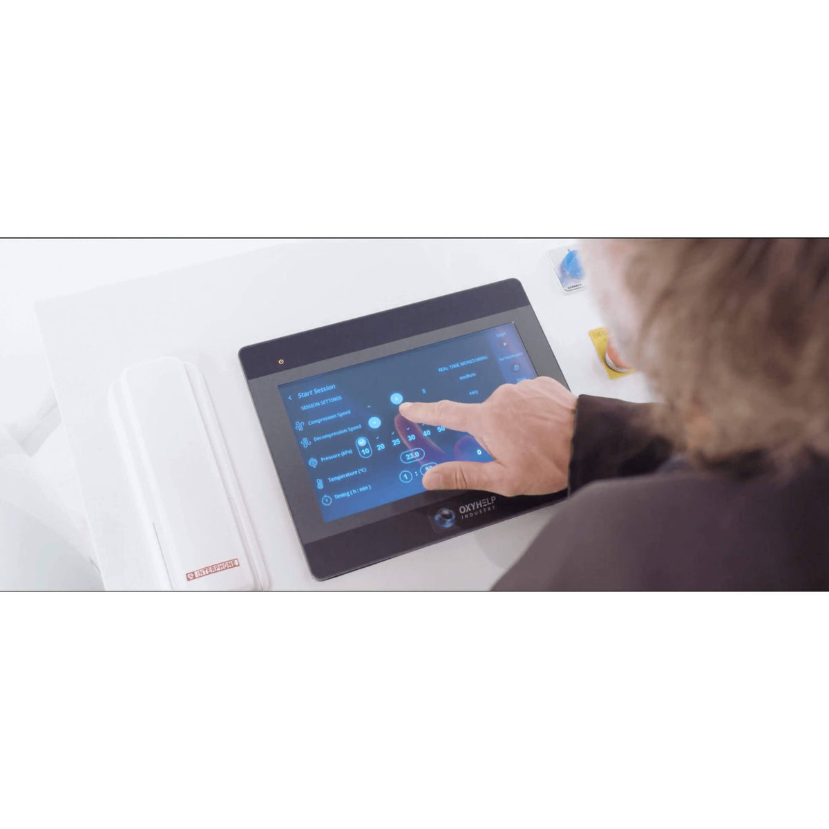 OxyHelp Monoplace 2.0ATA Premium Oxygen Therapy Chamber LifeMed USA