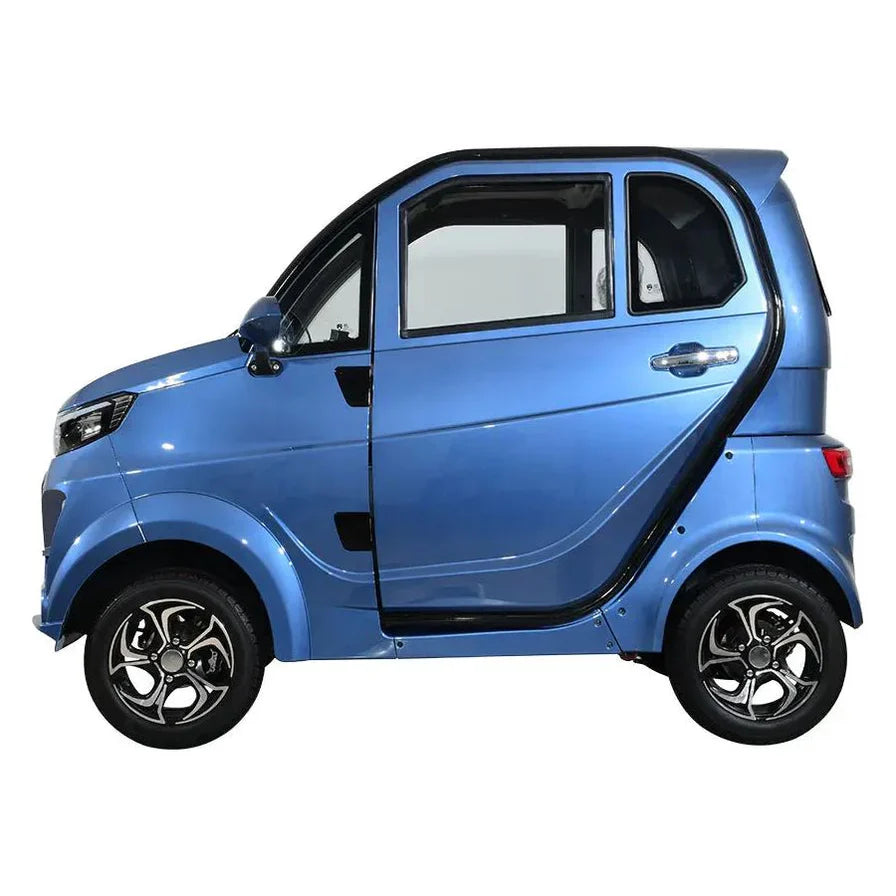 Green Transporter Q-Express Enclosed 4-Wheel Electric Mobility Scooter LifeMed USA