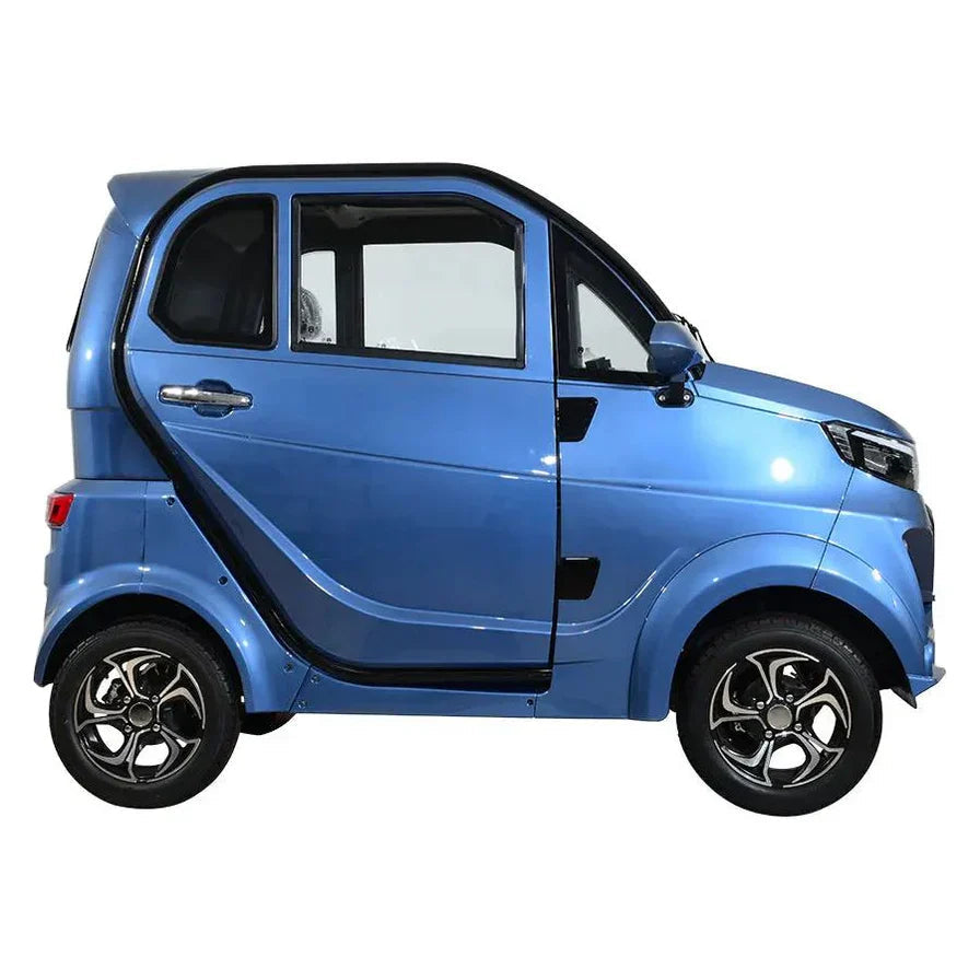 Green Transporter Q-Express Enclosed 4-Wheel Electric Mobility Scooter LifeMed USA