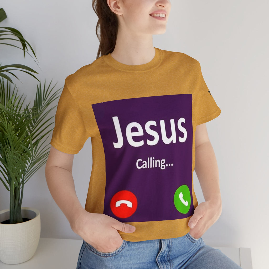Jesus Calling T-shirt – Funny Cell Phone Screen Christian T-shirt for Divine Connection & Faith Humor Printify