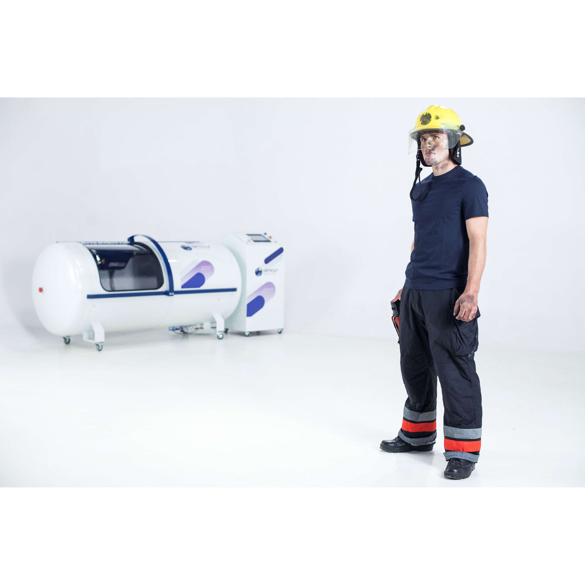 OxyHelp Monoplace 2.0ATA Premium Oxygen Therapy Chamber LifeMed USA