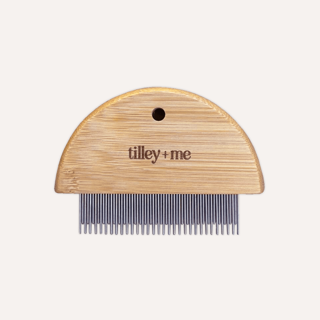 Bamboo Flea Comb for Dogs & Cats – Gentle & Eco-Friendly Tilley + Me