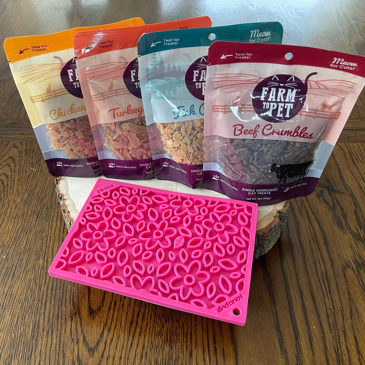 Turkey Crumbles for Cats | Grain-Free Cat Treats Farm To Pet