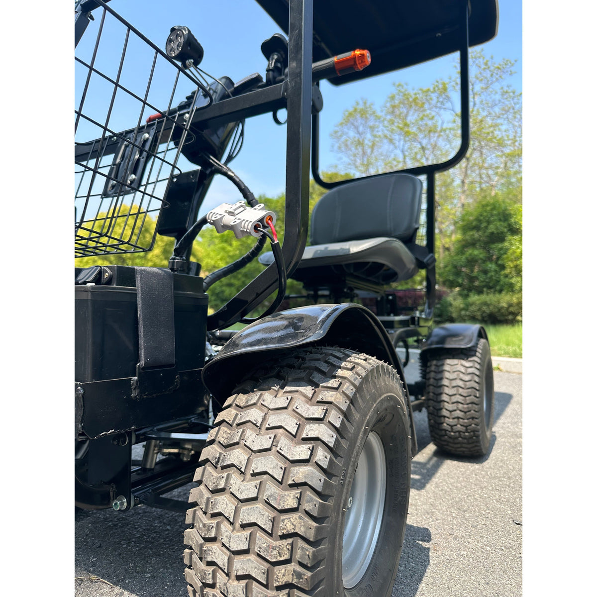 Green Transporter Cheeta Ninja All-Terrain Mobility Scooter 48V/20Ah 1100W 4-Wheel LifeMed USA
