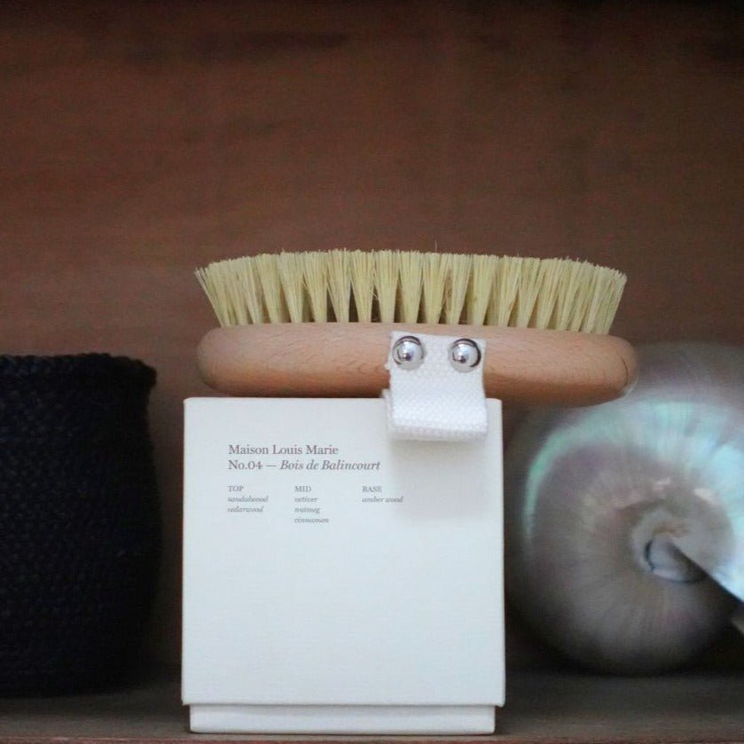 Bamboo Dry Brush for Body – Exfoliate & Improve Circulation Tilley + Me