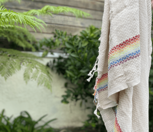 Turkish Towel – Lightweight, Quick-Drying & Handwoven Cotton Tilley + Me