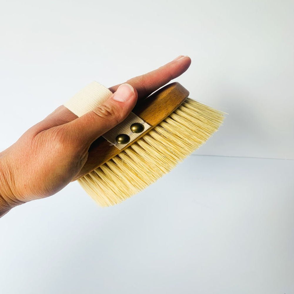 Bamboo Dry Brush for Body – Exfoliate & Improve Circulation Tilley + Me