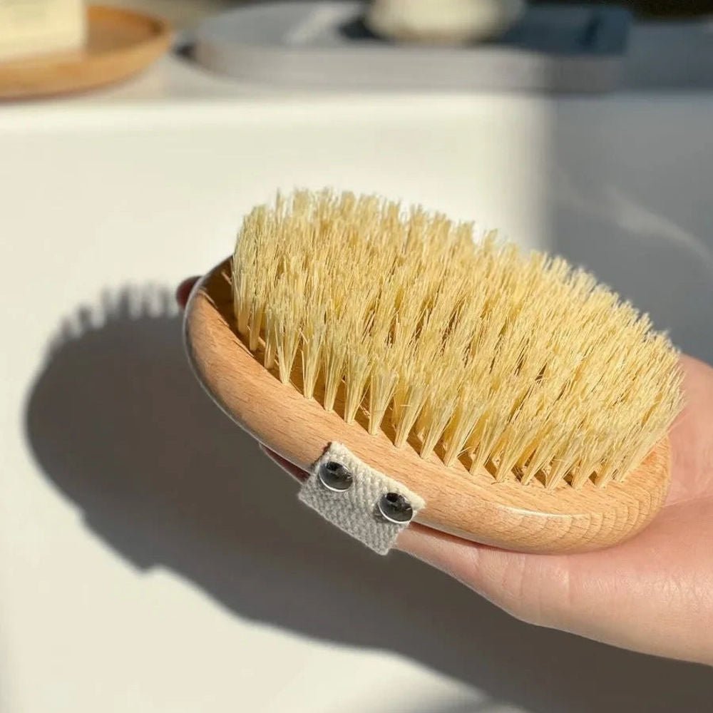 Bamboo Dry Brush for Body – Exfoliate & Improve Circulation Tilley + Me