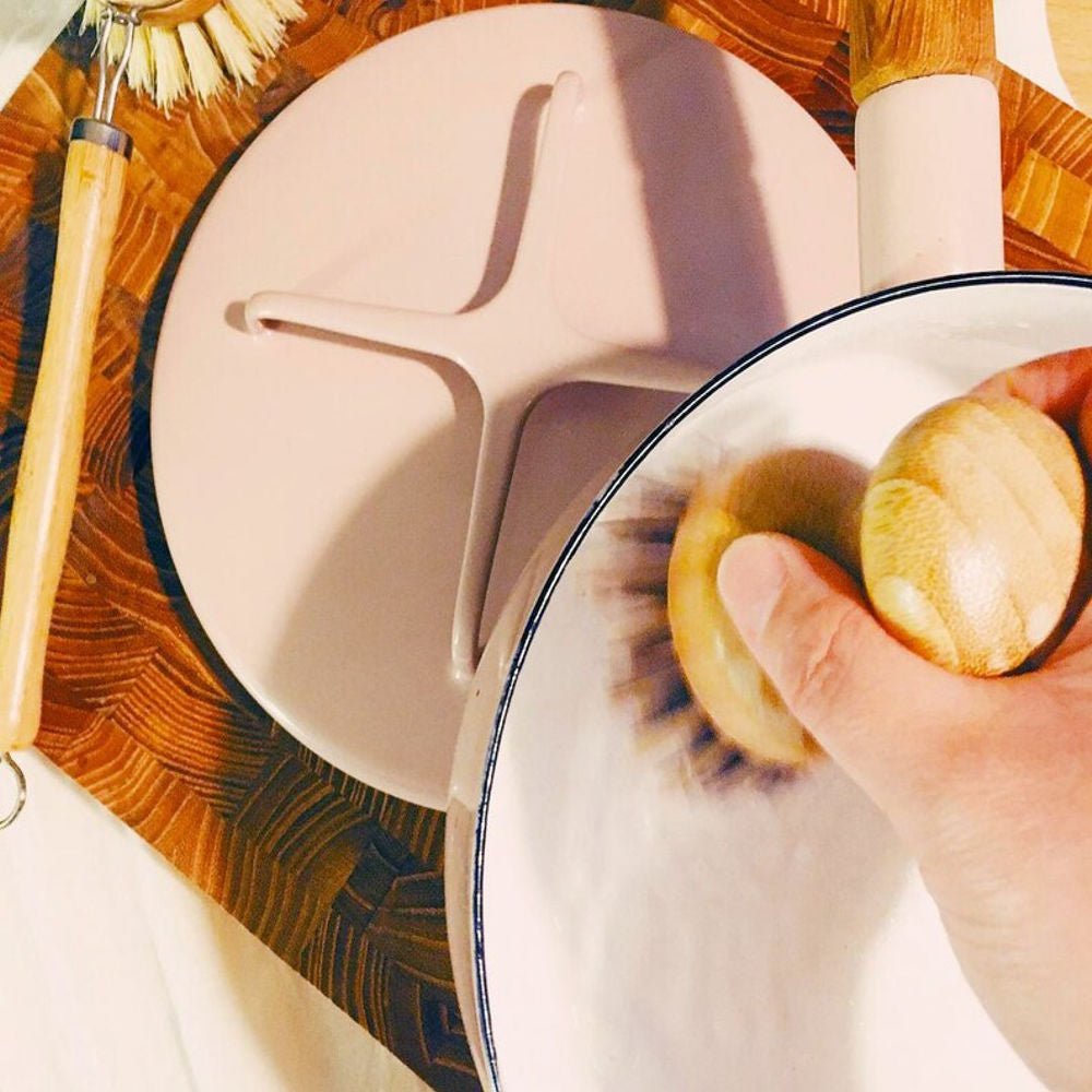 Sustainable Bamboo Pot Scrubber - Tough on Stains, Gentle on Earth Tilley + Me