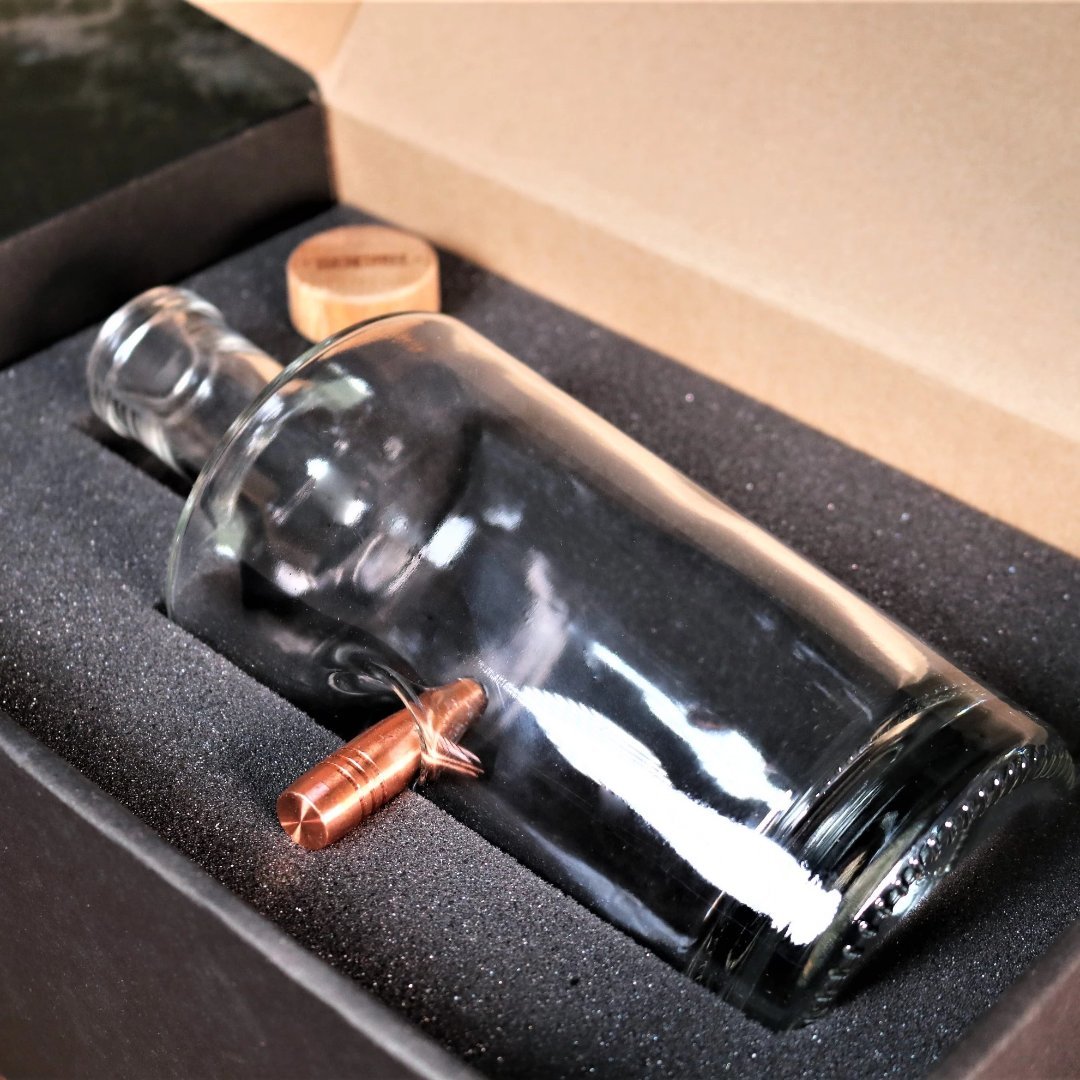 BenShot Decanter - 750mL BenShot