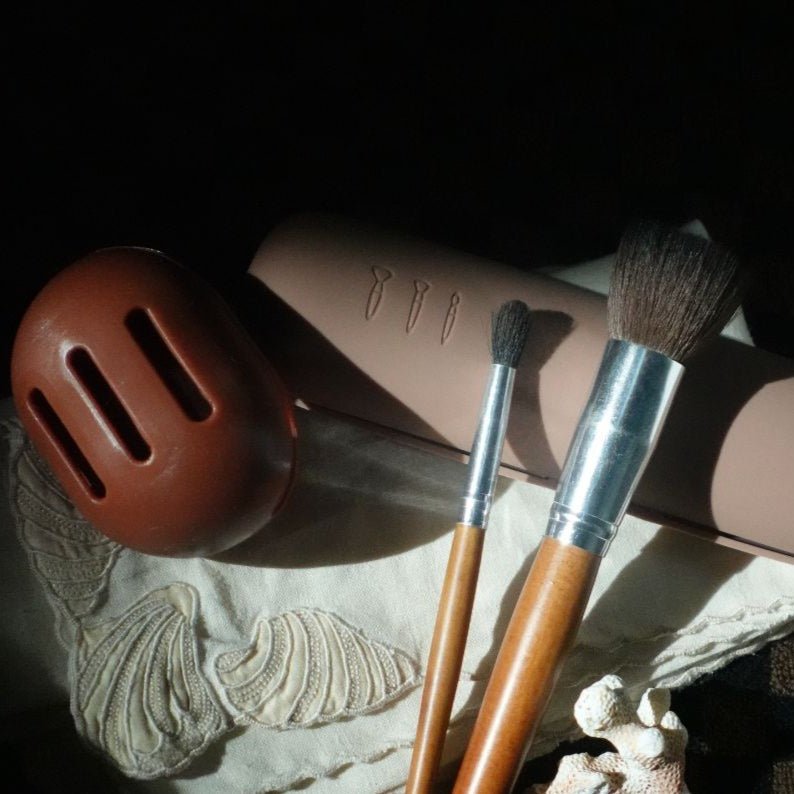 Waterproof Makeup Brush Case - Travel Storage Tilley + Me